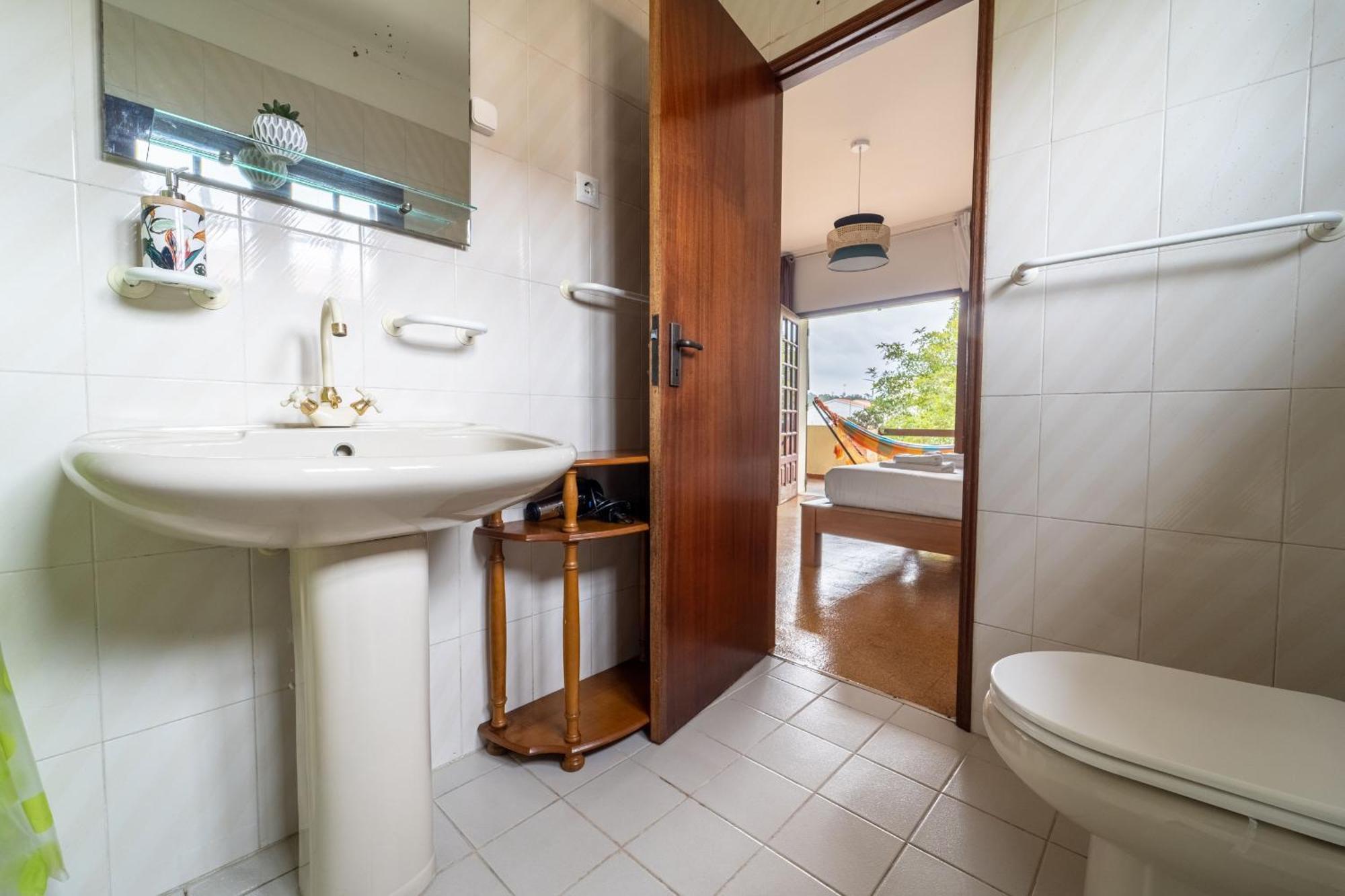 Amorosa Villa, 500M From The Beach By House And People Eksteriør billede